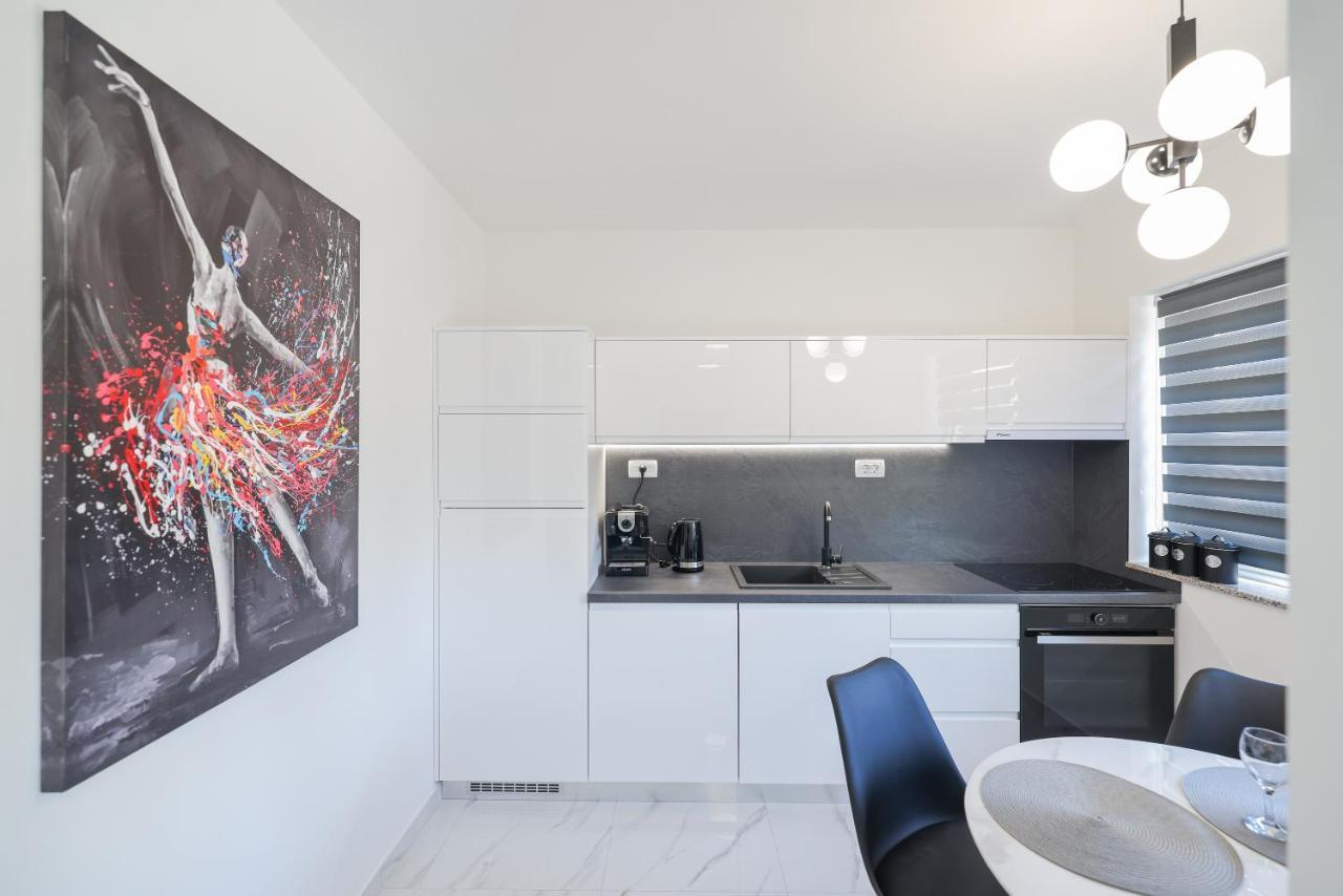 Studio Apartman Natale Zadar Exterior foto