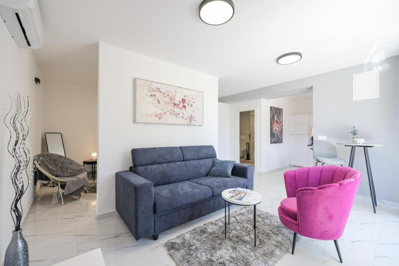 Studio Apartman Natale Zadar Exterior foto